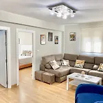 Apartamento Con Parking Gratis En El Centro, 2 Dormitorios