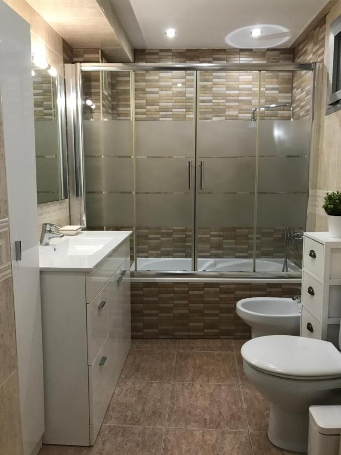 Apartment Con Parking Gratis En El Centro, 2