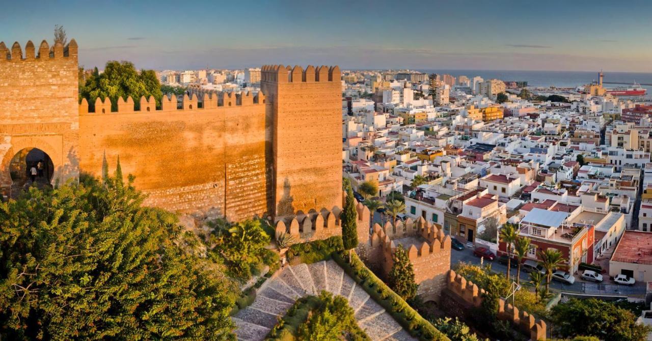 Con Parking Gratis En El Centro, 2 Apartment Almería