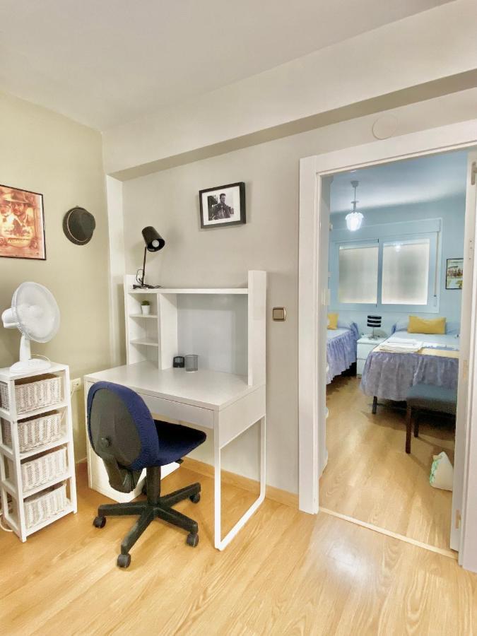 Con Parking Gratis En El Centro, 2 Apartment Almería