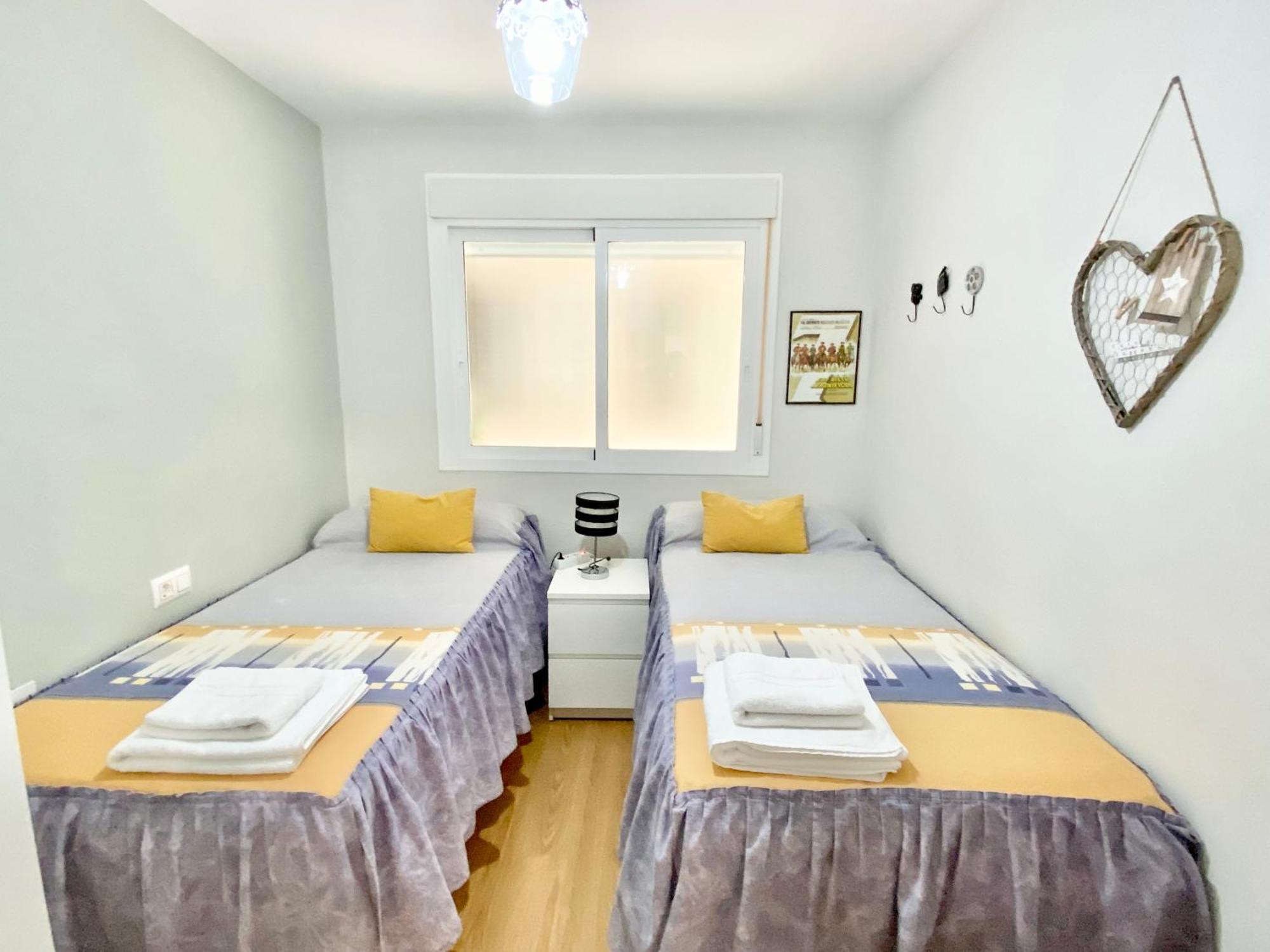 Con Parking Gratis En El Centro, 2 Apartment Almería